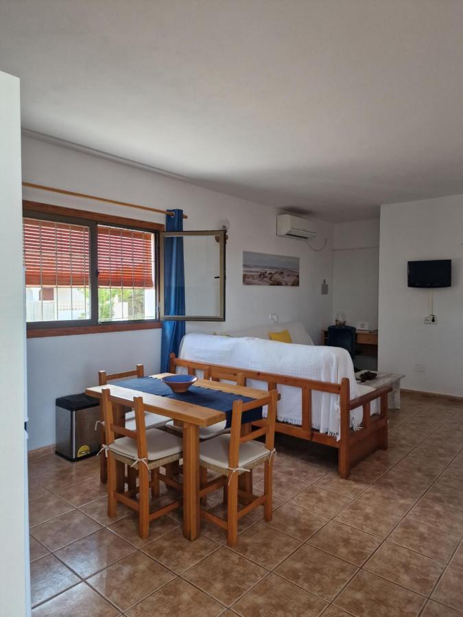 Viviendas Es Carnatge, Can Mestre Es Migjorn Exterior foto